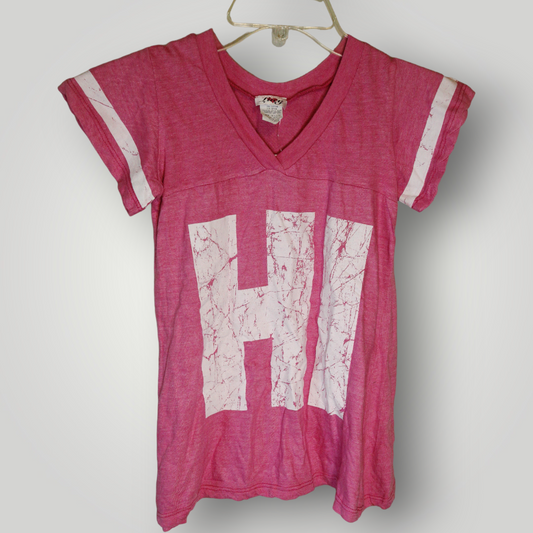 Lucy 'Hi' Vinyl Print Varsity Pink T-Shirt, Size Medium 7/8